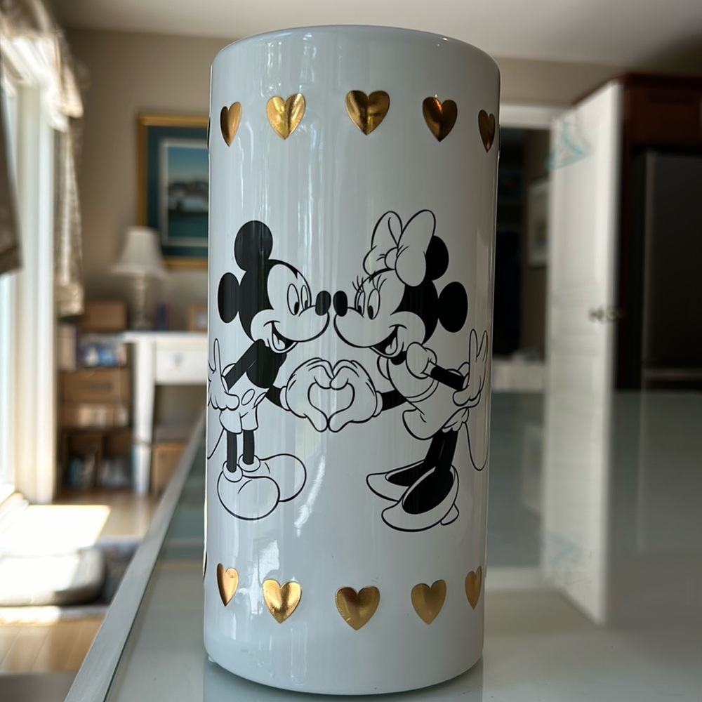 Adorable Mickey and Minnie Vase